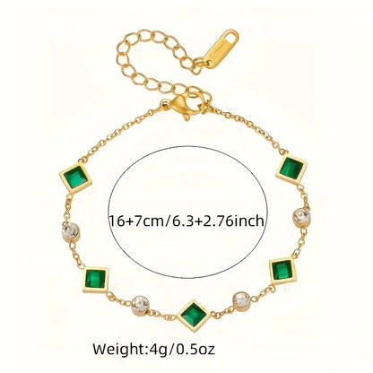 Pulseira Amelisse Glenwyn da Rose & Oliver em ouro, com detalhes delicados e acabamento elegante, visível na imagem.