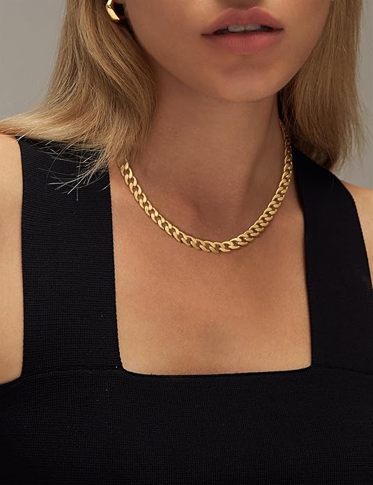 Halskette Cavaro™ Rose & Oliver mit goldener dicker Cuban-Link-Kette, mit glänzendem Finish und robustem Design.
