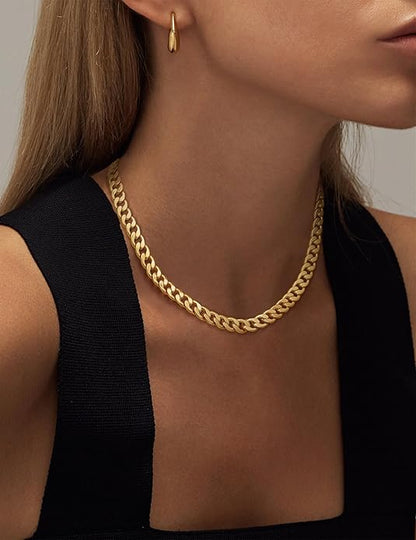 Halskette Cavaro™ Rose & Oliver mit goldenen Cuban-Links, robuster Chunky-Stil, prominentes Detail für Modaccessoires