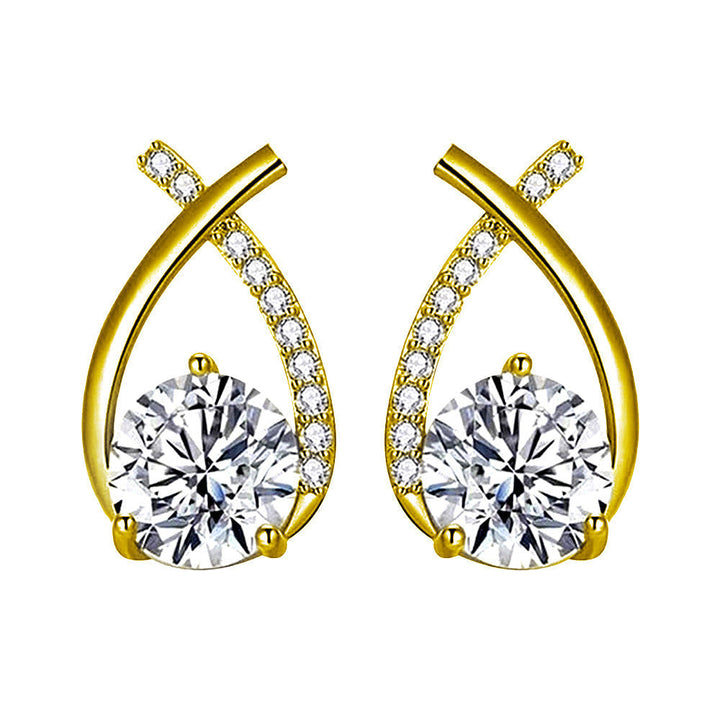 Aretes femeninos dorados Arielle™ de Rose & Oliver con diseño elegante en oro, detalles refinados visibles en la imagen